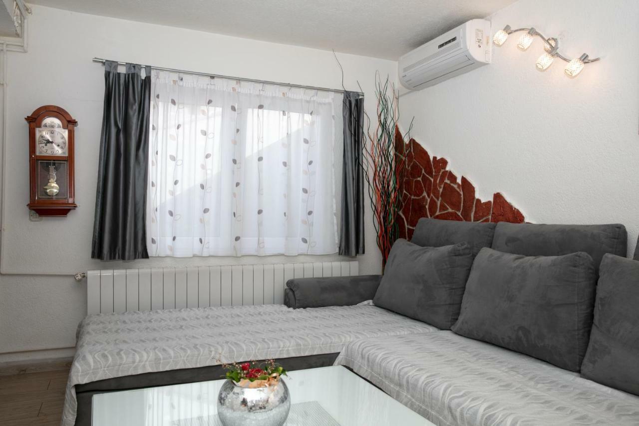 David I Rino Apartment เบรลา ภายนอก รูปภาพ